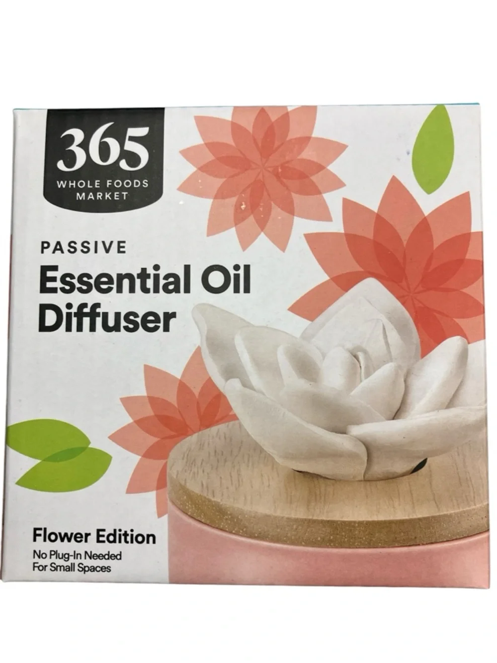 Pale Pink and Cream Floral Porcelain Passive Scent Diffuser